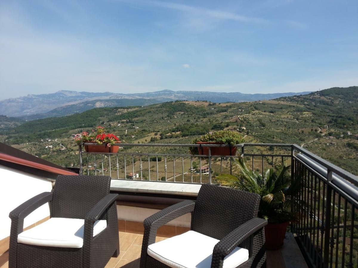 Bed and Breakfast Al Vicolo Del Cilento Felitto Exterior foto